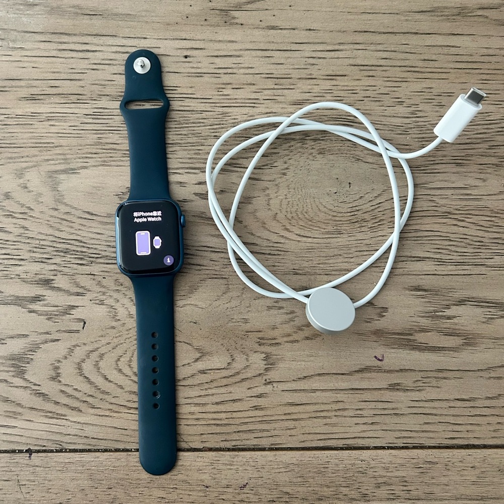 Apple Watch Series 7, 45mm, blue band GPS only